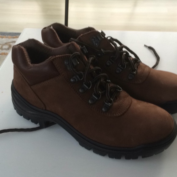 St John's Bay Shoes - Woman' s Hiking Boots New